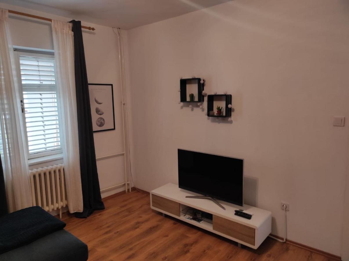 Apartmani Dominik Zara Esterno foto